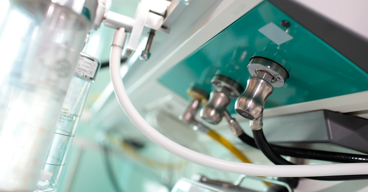 Medical_hoses_1200px